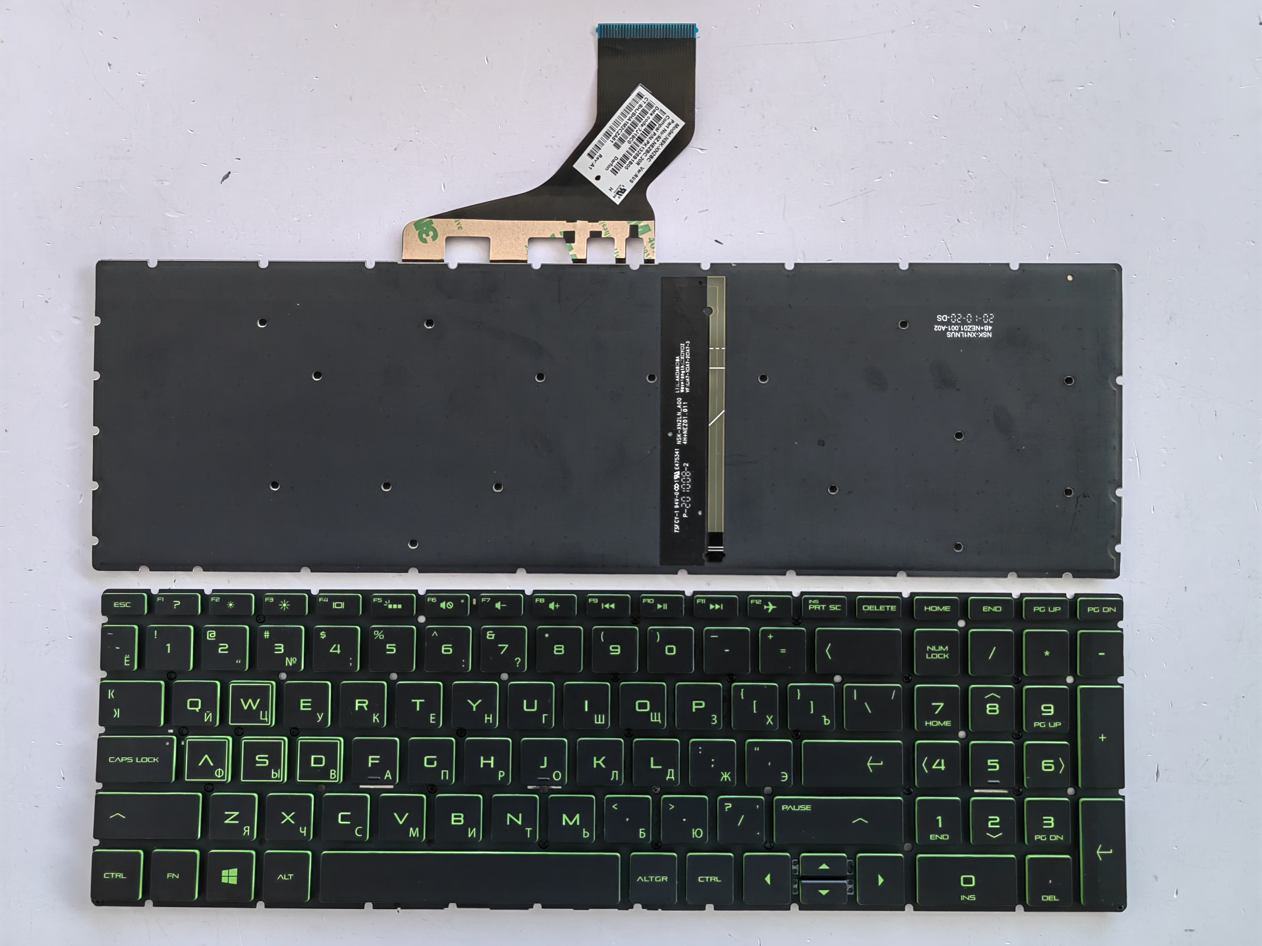 Picture of New Replacement Laptop Keyboard For HP 15-DA/15-CX/15-DK/15-CN/15-CR/15-CS/15-DB BLACK Backlit,Green Printing,Green Side (OEM) RU Layout